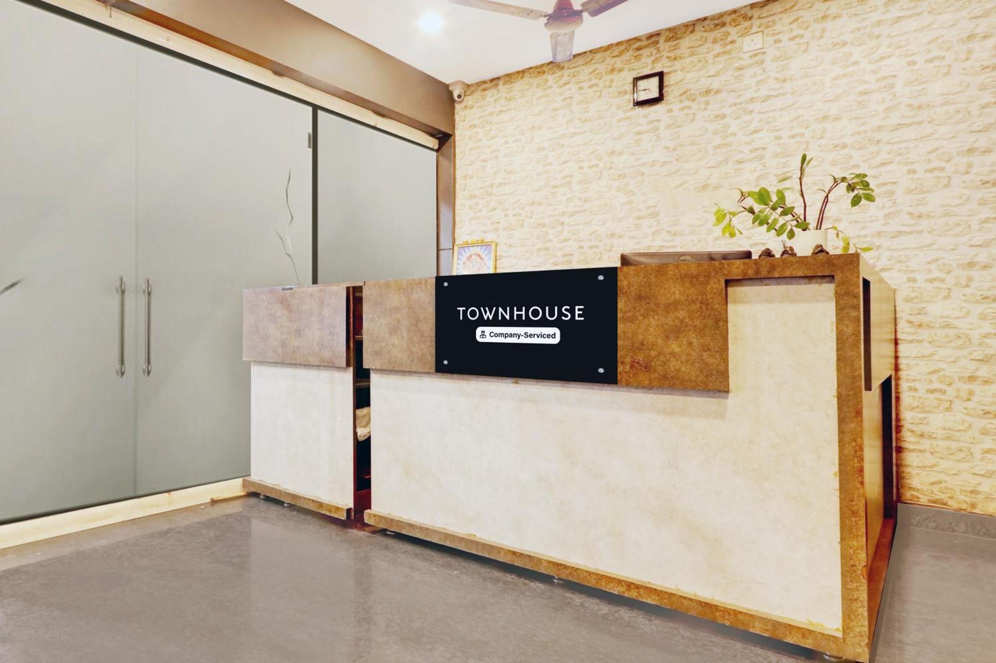 Hotel Super Townhouse Daba Garden Road Visakhapatnam Exterior foto